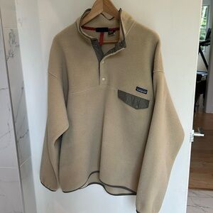 Men’s Patagonia synchilla fleece